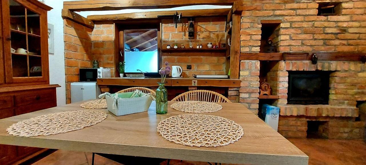 Studio Apartman Buteo Jasztrebarszka Kültér fotó